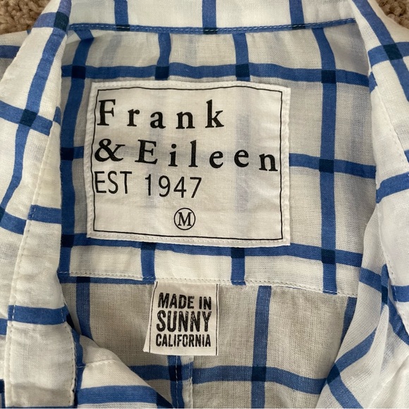 Frank & Eileen Barry Button Down Shirt Blue White Grid Plaid Size Medium - Picture 3 of 7